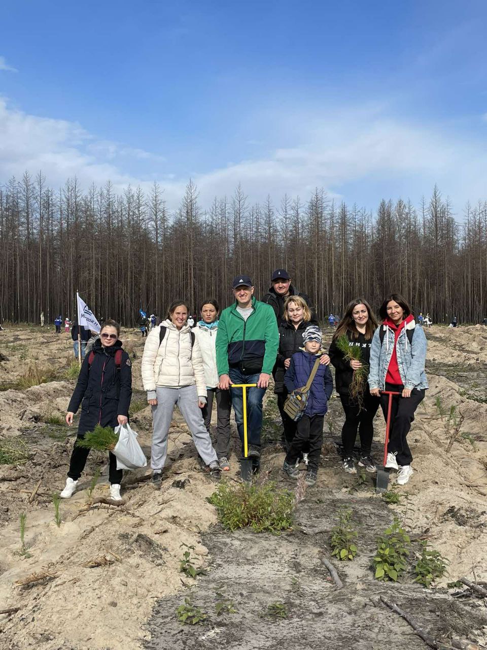 Компания "Тримет" приняла участие во всероссийской акции по восстановлению леса.